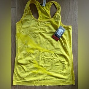 NWT Oiselle Flyte Tank